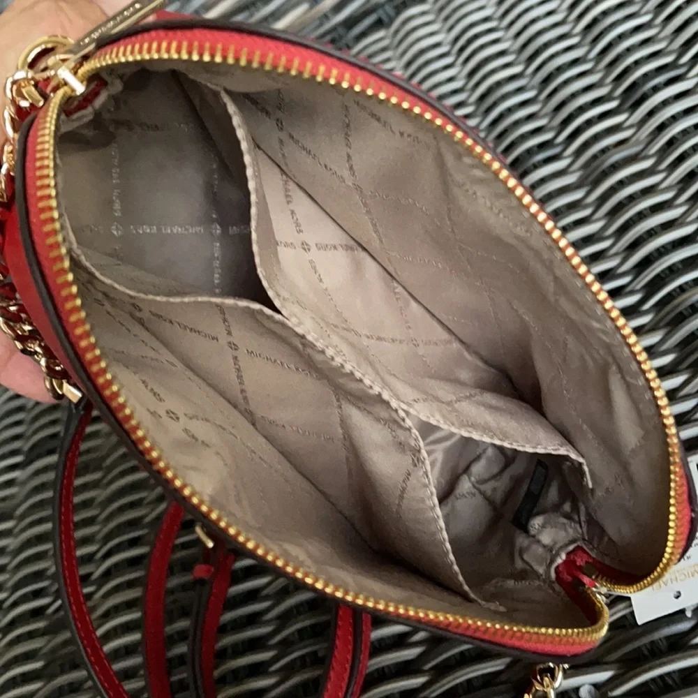 MICHAEL KORS Jet Set Travel Medium Logo Dome Crossbody Bag FLAME COLOR